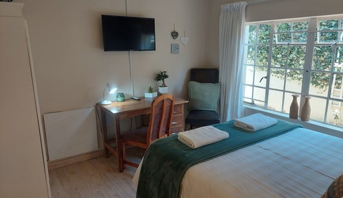 Apartamento clásico (Unit 2 - Garden flat/Family Unit )