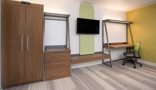 Suite, 1 cama de matrimonio grande (Communication, Accessible Tub)