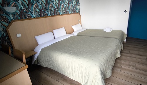 Habitación triple estándar