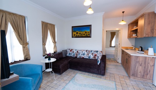 Suite junior, 1 habitación, cocina básica, vistas a la piscina