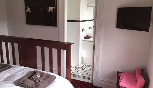 Suite, 1 cama de matrimonio, baño privado