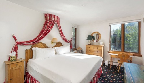 Plaza Lodge Two Bedroom