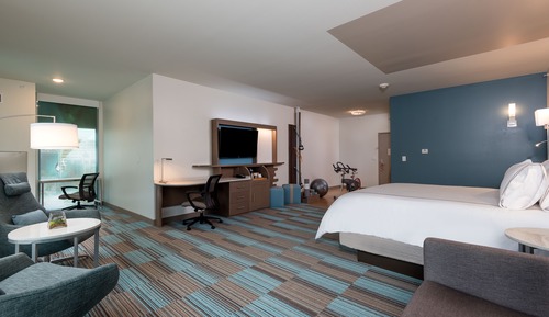 Habitación Premium, varias camas (Mobility, Roll-In Shower, High Floor)