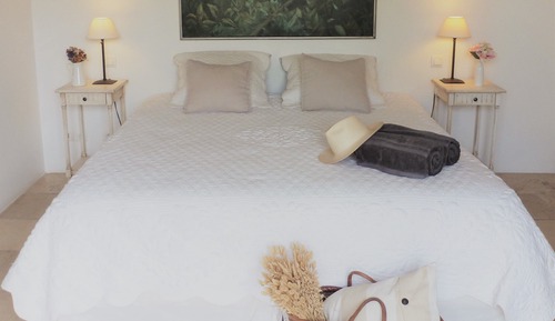 Habitación Confort, 1 cama de matrimonio grande, balcón, vistas a la piscina