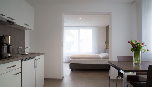 Apartamento, balcón (C)