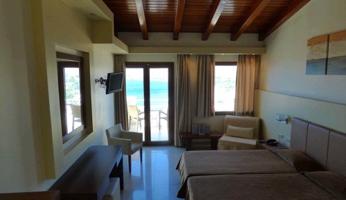 Habitación (Interconnected )