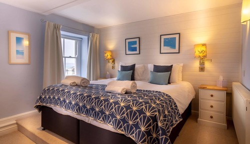 Habitación con 1 cama doble o 2 individuales, vistas al mar