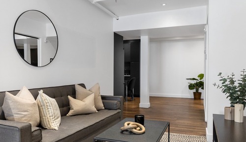 Apartamento de lujo, 2 habitaciones, cocina (202)
