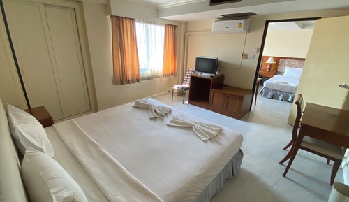 Suite familiar