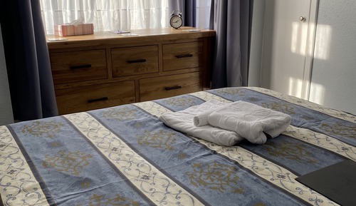 Habitación básica doble, baño privado