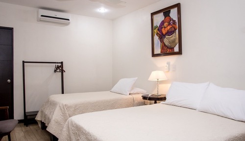 Habitación triple Confort, varias camas