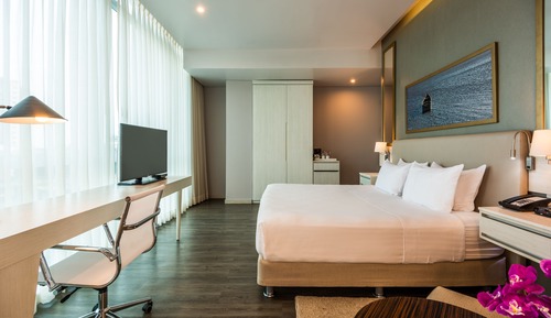 Habitación Premium, 1 cama de matrimonio grande, vistas a la ciudad, en esquina
