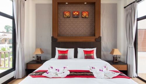 4 Bedrooms Private Pool Villa