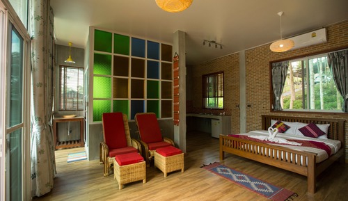 Habitación exclusiva, cocina básica, vistas al río