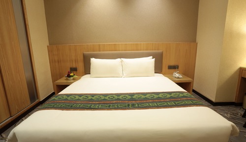 Habitación estándar, 1 cama de matrimonio grande, sin ventanas