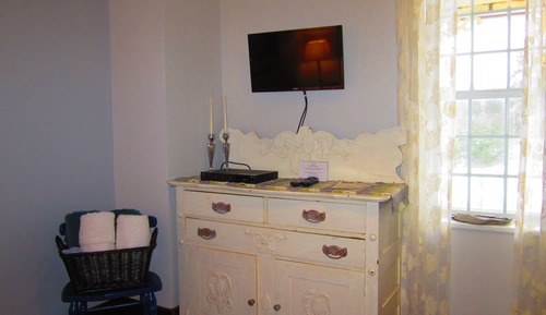 Habitación estándar doble, varias camas, baño compartido