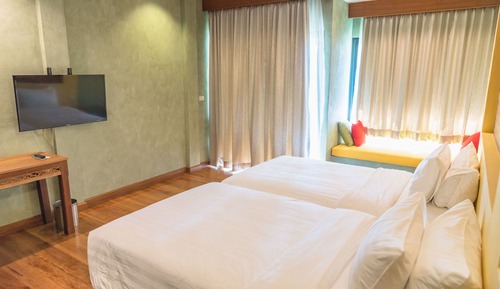 Superior Garden View Twin Bed