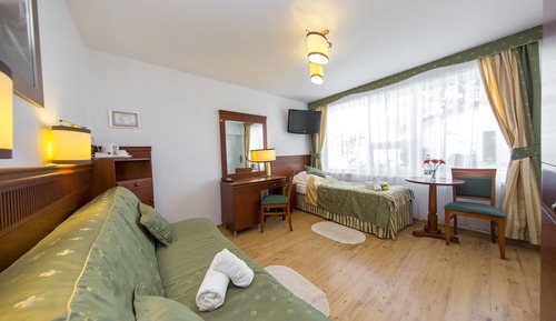Habitación doble, varias camas (Air Conditioning, K2 bungalow)