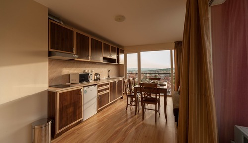 Apartamento, cocina básica, vistas a la montaña (Free WiFi)