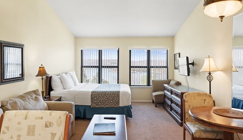 3 -BD Lakeview Suite Unit 164