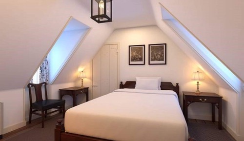 Casa clásica, 1 cama de matrimonio con sofá cama, chimenea, vistas al jardín