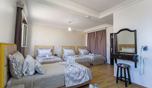 Habitación cuádruple Confort