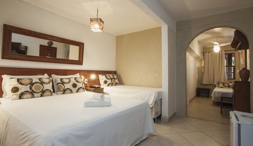 Habitación cuádruple estándar