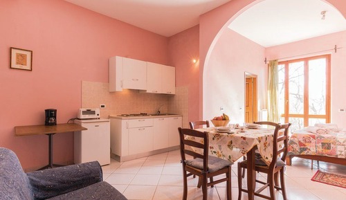 Estudio Confort, vistas al jardín