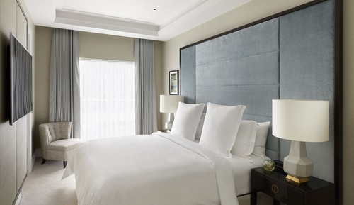 Suite (Royal Hotel Residence)