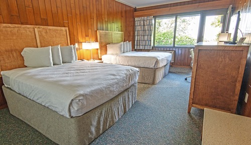Habitación estándar doble, 2 camas de matrimonio, balcón, vistas al lago