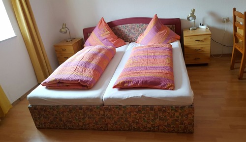 Basic Double Room, 1 Double Bed