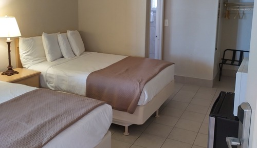 Habitación estándar doble, 2 camas dobles