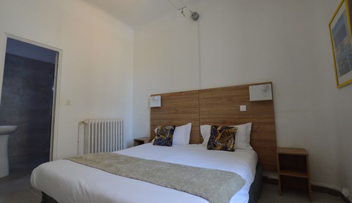 Habitación clásica con 1 cama doble o 2 individuales