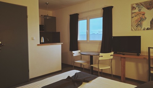 Estudio (2 pers)
