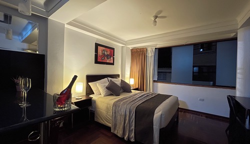 Estudio, 1 cama doble, cocina básica