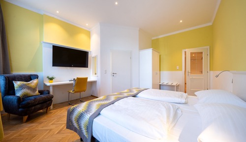 Habitación Confort con 1 cama doble o 2 individuales