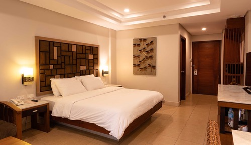 Habitación Deluxe doble, 1 cama de matrimonio grande, no fumadores, vistas a la piscina