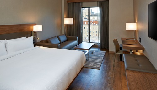 Habitación, 1 cama de matrimonio grande con sofá cama (Hearing Accessible)