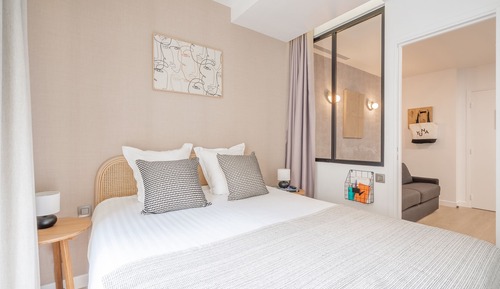 2 Bedroom apartment city view with balcony - 38m2
