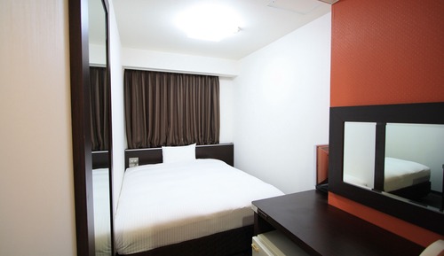 Habitación individual, fumadores (  B  )