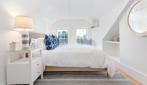 Standard Queen - Room 14