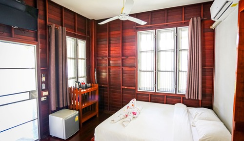 Bungalow estándar, 1 cama de matrimonio grande, vistas al jardín