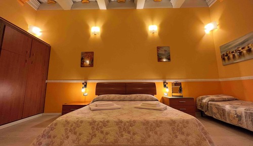 Habitación cuádruple estándar
