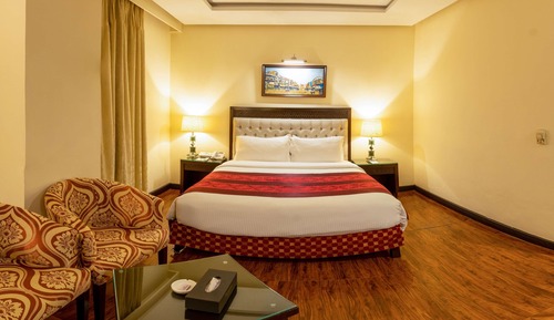 Habitación, 1 cama de matrimonio grande, accesible para personas con discapacidad, fumadores