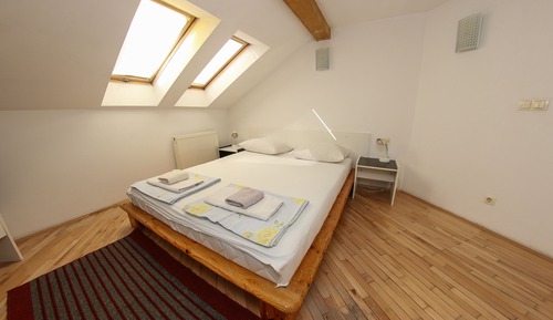 Habitación económica doble, 1 cama de matrimonio, vistas al jardín