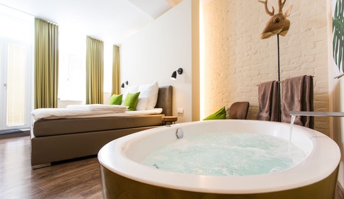 Habitación Deluxe doble, 1 cama de matrimonio grande, no fumadores, bañera de hidromasaje