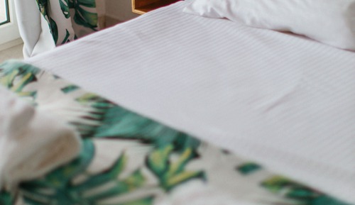 Habitación triple panorámica, 1 cama de matrimonio con sofá cama, vistas al mar