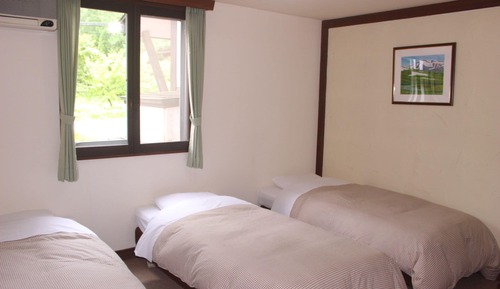 Habitación triple, 3 camas individuales, no fumadores, baño compartido