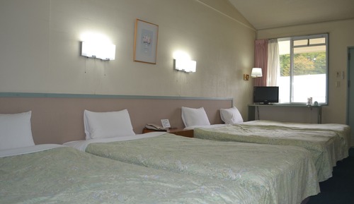 Habitación cuádruple básica, 4 habitaciones, no fumadores