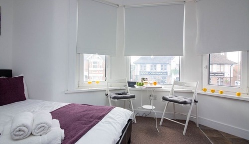 Estudio, baño privado (Sleeps 2)